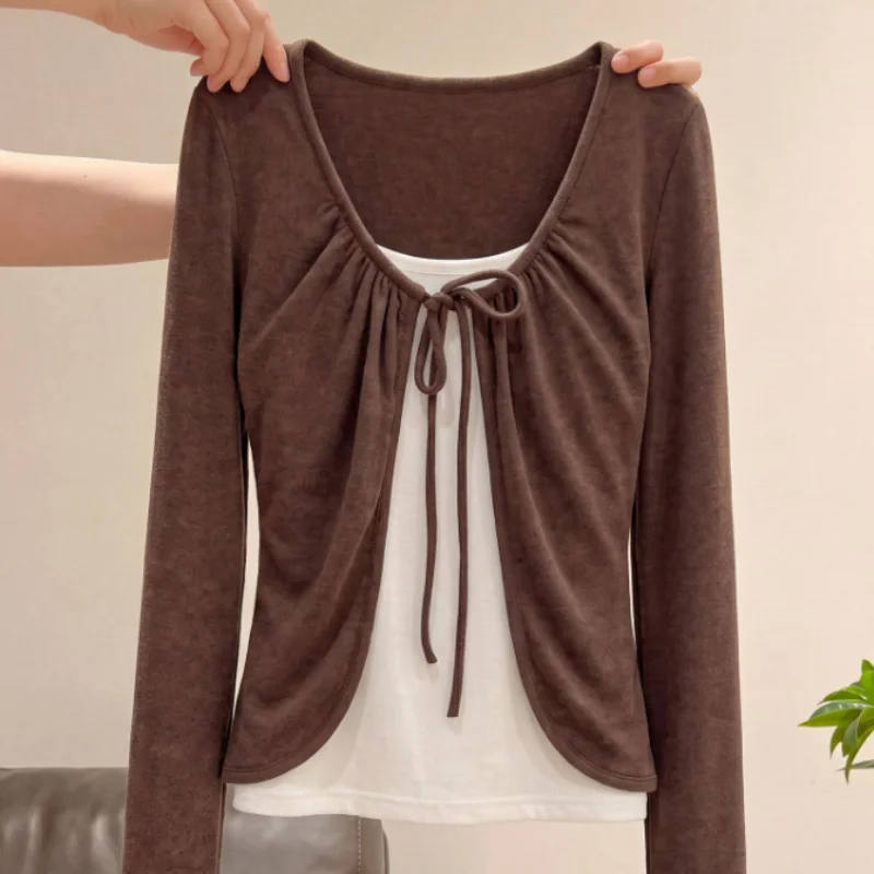 Slim Fit Long Sleeve Base Shirt Women's Inner Wear Thin Design Sense Small Top T-Shirt for Autumn Season Polyester Fabric