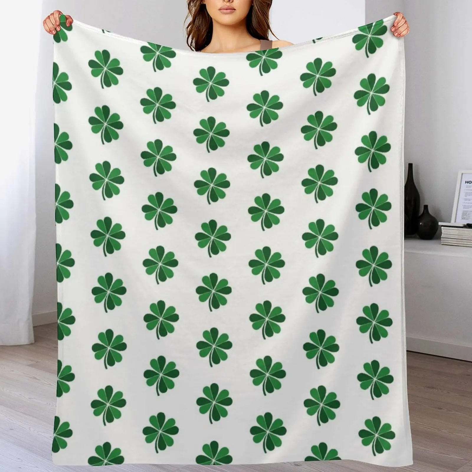 

Lucky Clover Charm Throw Blanket Multi Purpose Soft Warm Blanket for Home Travel