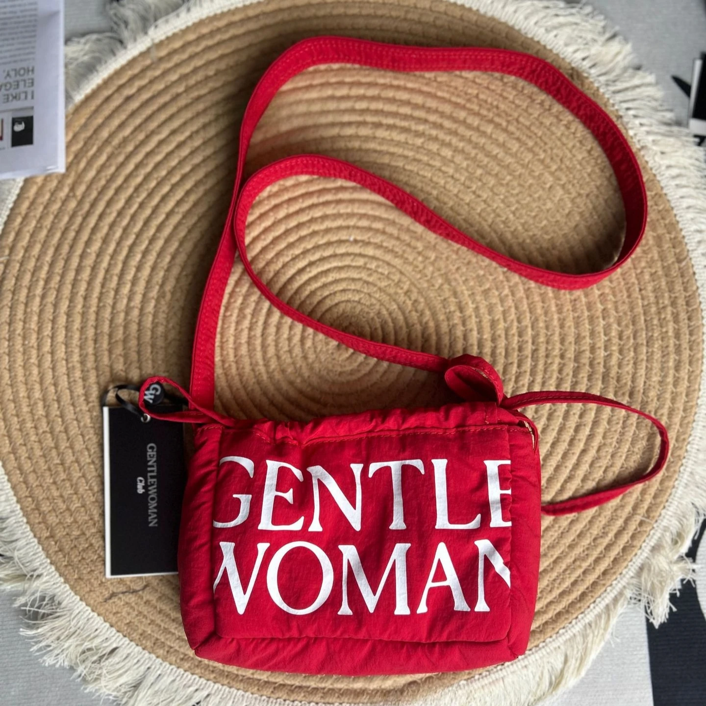 

GENTLEWOMAN Hundreds of niche trend crossbody bag women Thai fashion simple hundred drawstring mini dumpling bag