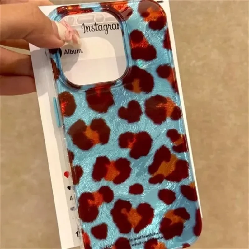 Whirlpool pattern, high-end feeling, blue background, retro leopard print phone case For iPhone 11 12 13 14 15 16 pro max