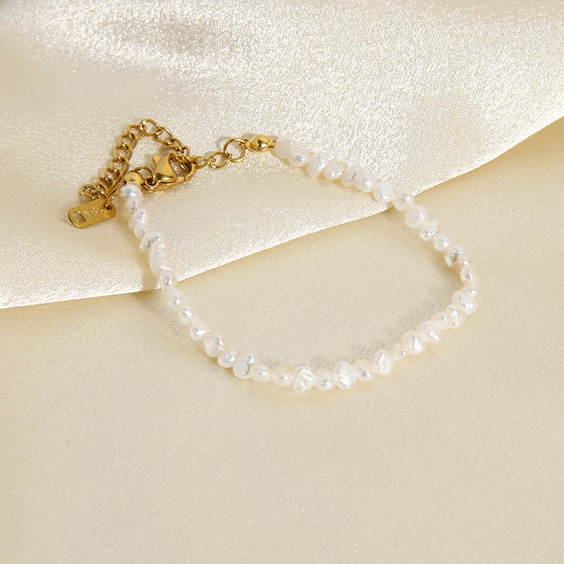 Natural Pearl Choker Necklace for Women18K Gold Plated Stainless Steel Layering Necklace Small Freshwater Pearl Choker Stackable