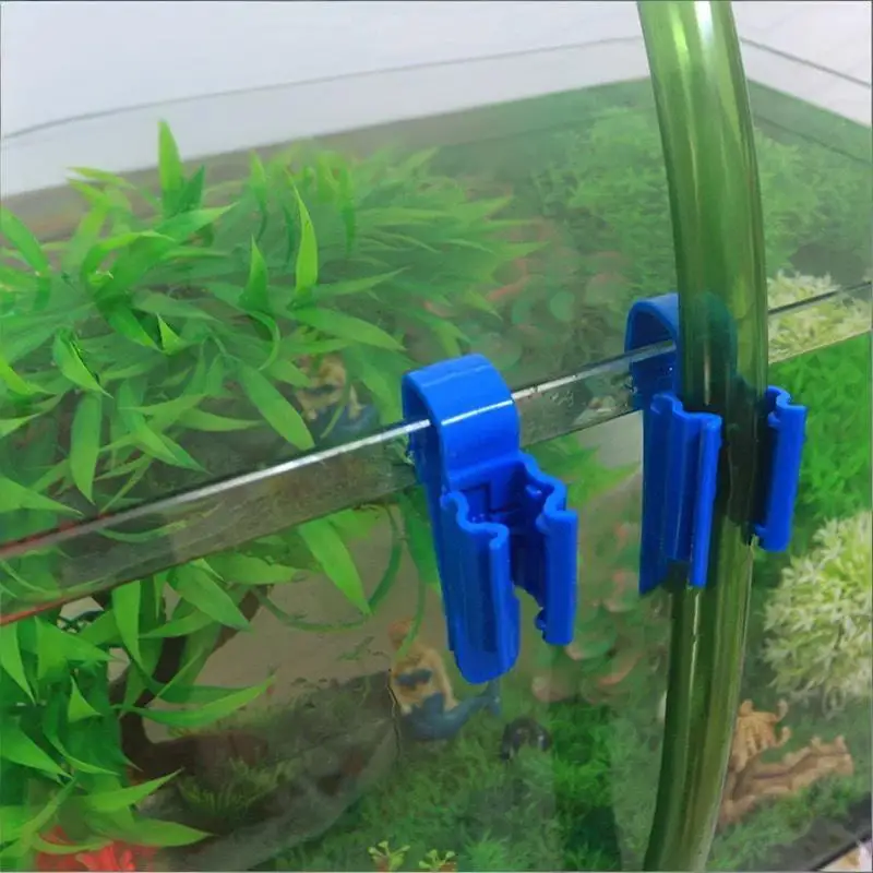 Optimisez la filtration de votre aquarium avec un ensemble de 4 supports de fixation pour tuyaux pour un débit d'eau constant