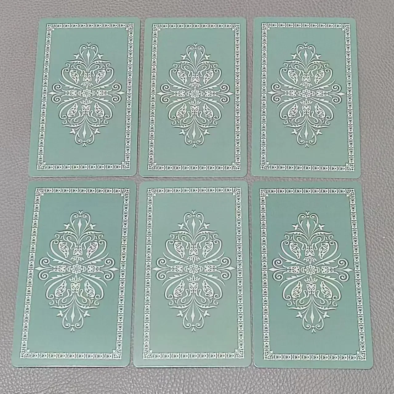El Tarot clásico de 10,3x6cm, 78 tarjetas con guía para principiantes