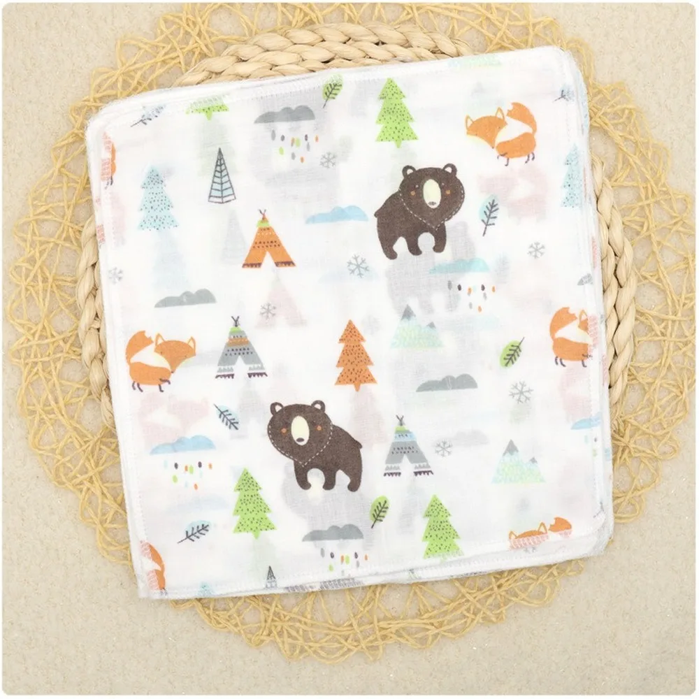 3 PCS 31 cm*31 cm Baby Feeding Towel Teddy Bear Bunny Dot Chart Printed Children Small Handkerchief Gauze s Nursing