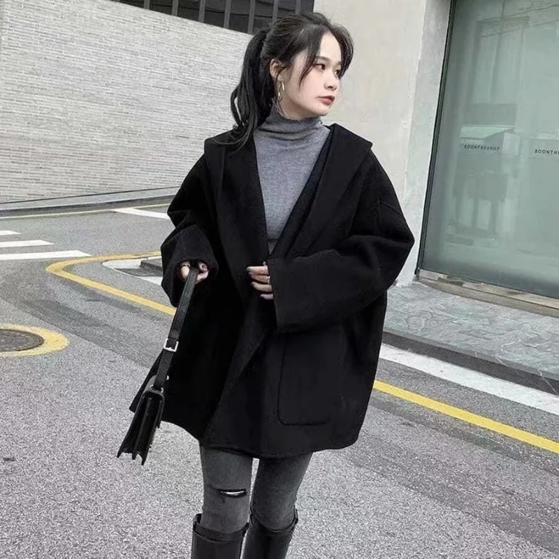 Autumn and Winter New Korean Wool Coat Women's Classic College Style Single Breasted Loose Slim Medium Length Wool Coat