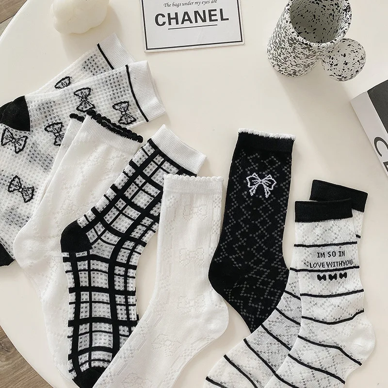 

Socks Summer Female Black White Breathable Mesh Lace Socks Thin Lolita Cute Kawaii Striped Plaid Girls Gift Short Crew Socks