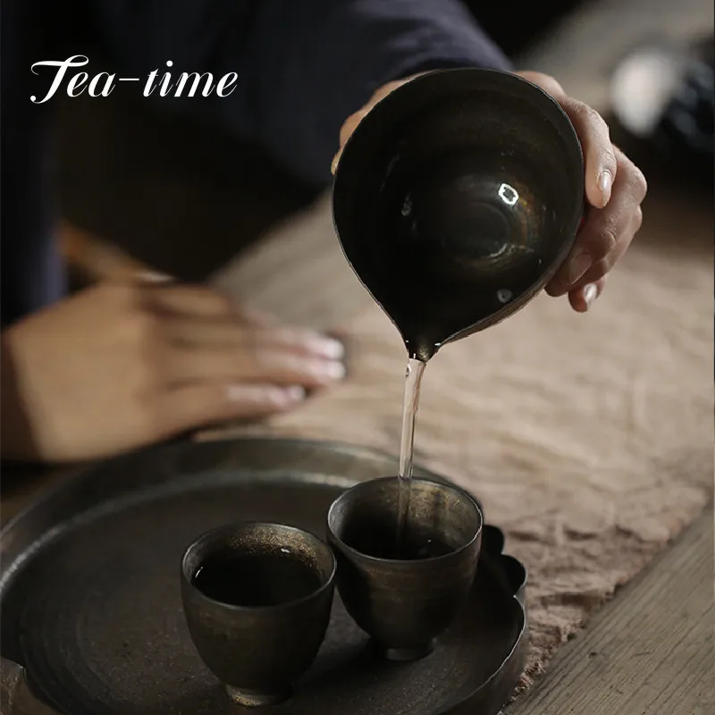 180ml Japanese-style Ceramic Tea Pitcher Retro Gilded Glaze Small Justice Cup Chinese Divide Tea Chahai Tea Ceremony Accessories