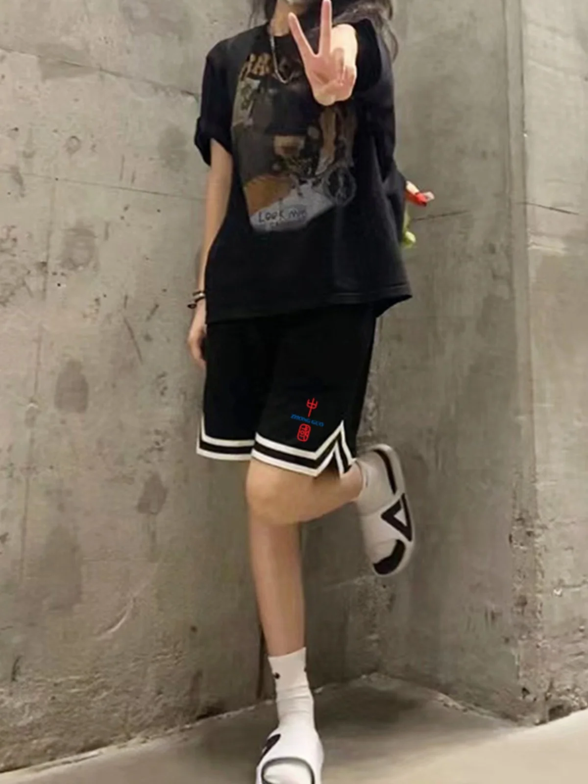 

Men's Summer Fitn Baskeall orts Ice Silk Qui Dry Loose Five-Quarter Large Underwear Street Sle Hip Hop Hollow out