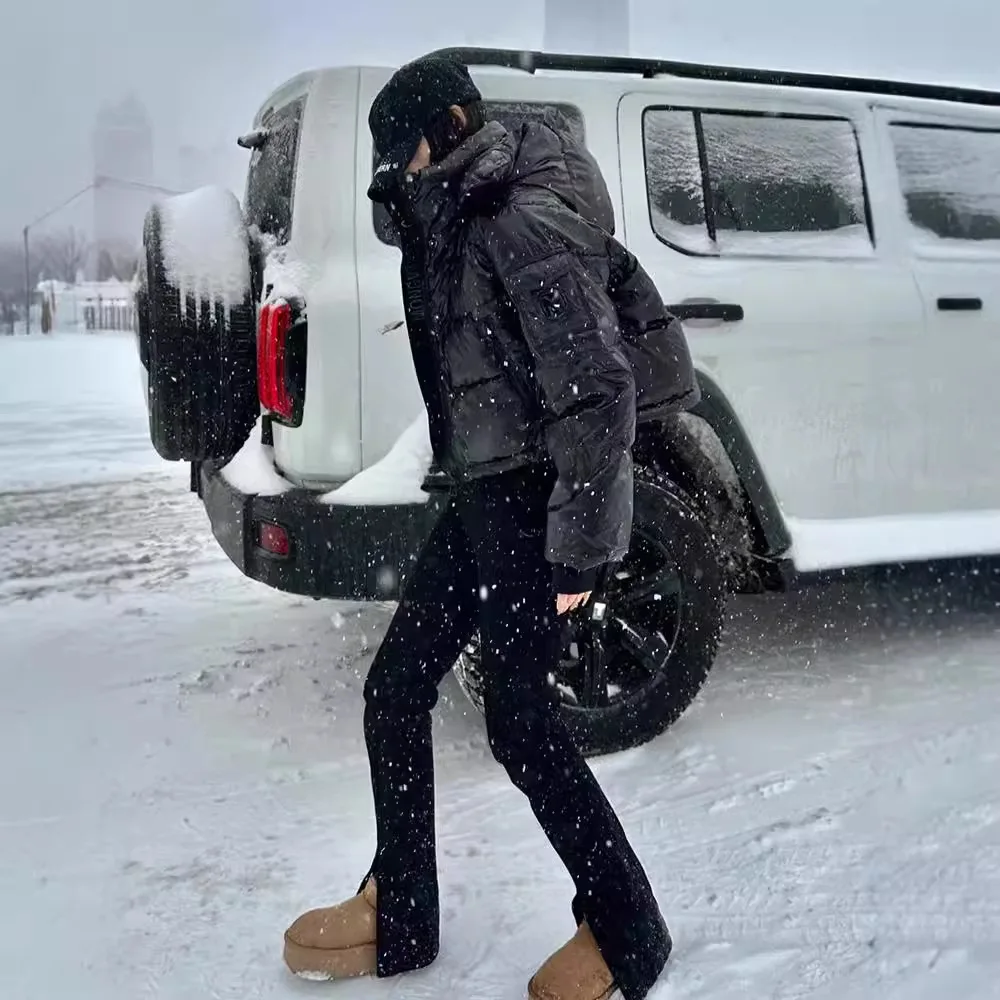 겨울 짧은 광택 후드 다운 재킷 여성용 두꺼운 따뜻한 퀼팅 파카 아우터 여성 화이트 덕다운 솔리드 방수 재킷