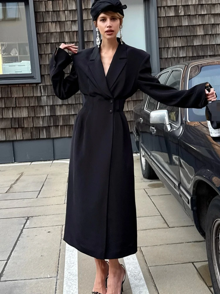 Fashion Commuter V-neck Long Blazers Long Sleeves Tapered Waist Slim Charm Solid Outwear Autumn New Women's Long Blazers
