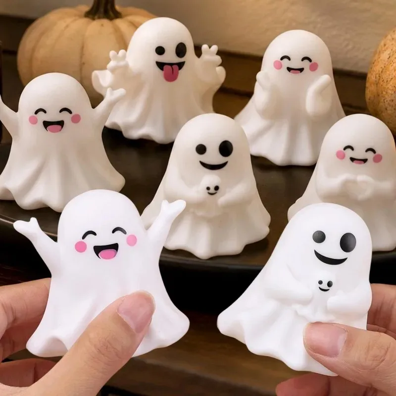 1/5Pcs Mini Resin Ghost Statue Halloween Decor White Cartoon Figurine Matte Finish Fade Resistant Ornament for Desk Cake Display