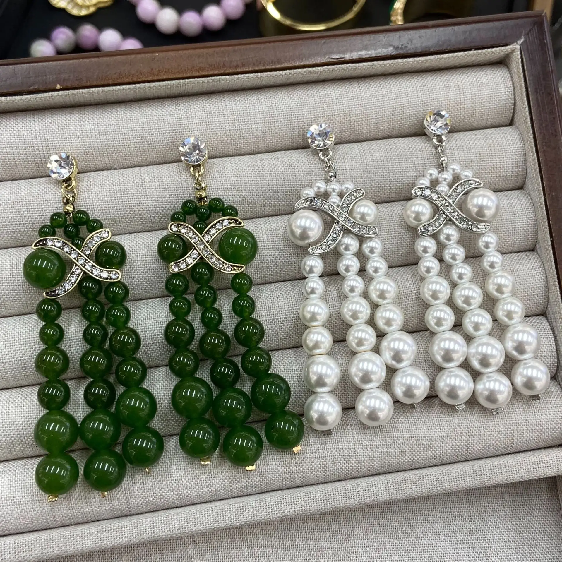 

French Vintage Light Luxury Antique Tassel Pearl Chalcedony Earrings Long Dainty Elegant High Grade Drop Jewelry For Women