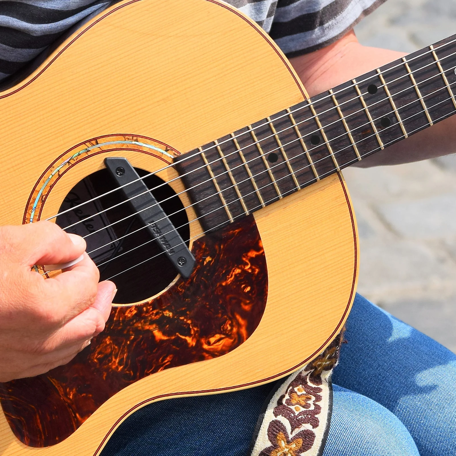

100 Pcs Guitar Fretboard Dot Position Markers Stickers Inlay Decals for Neck Dots Side Finger