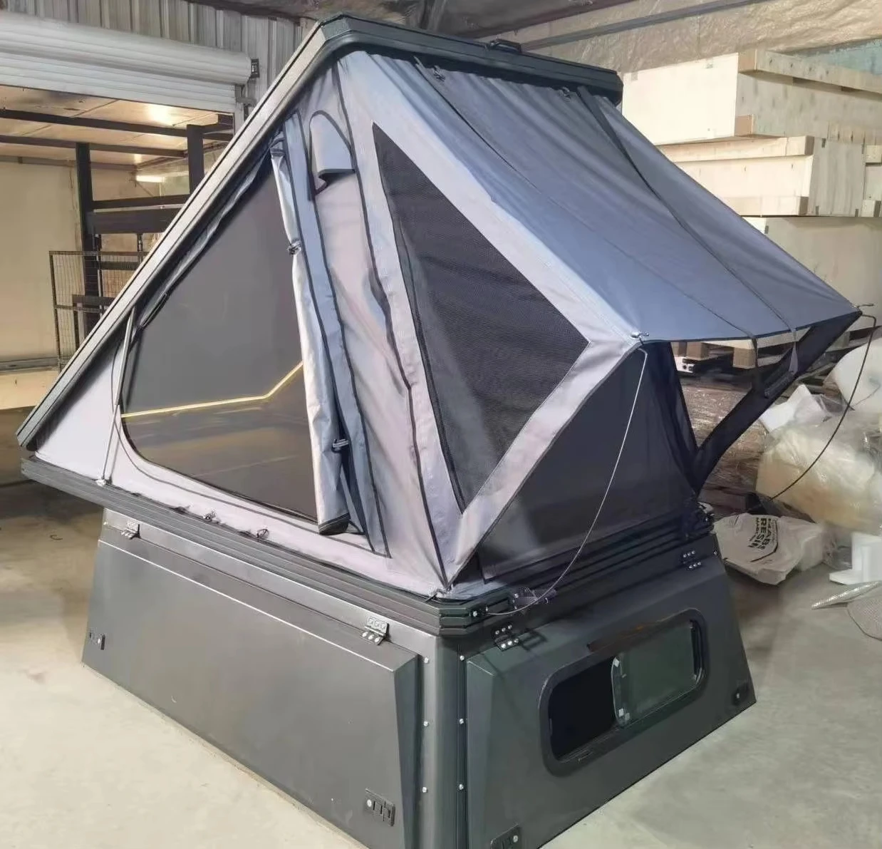 عالية الجودة تاكوما شاحنة صغيرة سرير الألومنيوم المنبثقة التخييم توبر دائم قماش النسيج الملحقات الخارجية خيمة على السطح سيارة