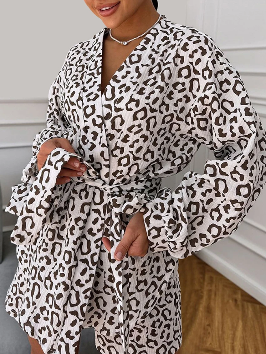 Marthaqiqi Leopard Print Women Nightwear Suit V-Neck Robe Long Sleeve Pajama Lace Up Nightie Shorts Causal Ladies Nightgowns Set