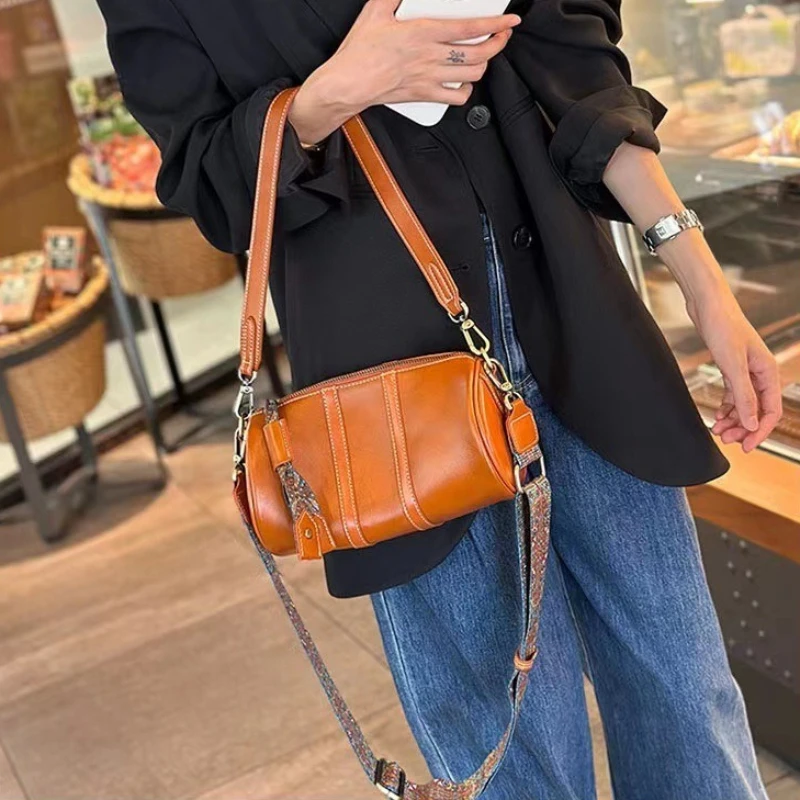 Timeless Minimalist Soft Shoulder Bag for Women Genuine Leather Everyday Casual Convertible Crossbody Design Luxury Handbag