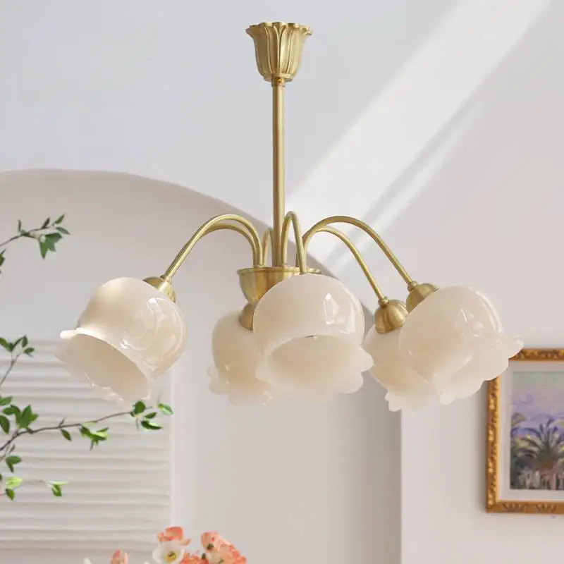 French cream, bellith flowers, American retro, light luxury, modern minimalist chandelier