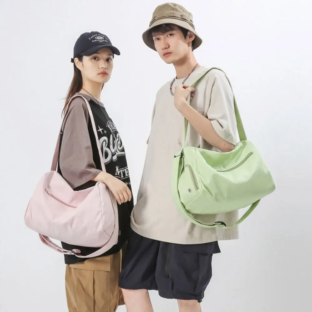 Ins Large Capacity Travel Duffle Bag Waterproof Business Trip Travel Luggage Bag Handheld Sports Messenger Bag Female