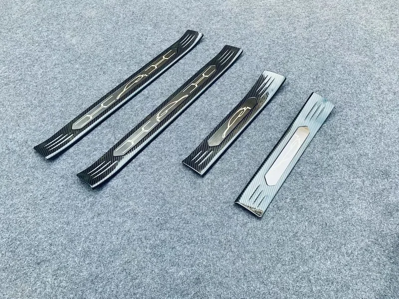

External Door Sill Scuff Plate Cover Welcome Pedal Trims Decoration Car Accessories For Toyota Harrier Venza XU80 2020-2025
