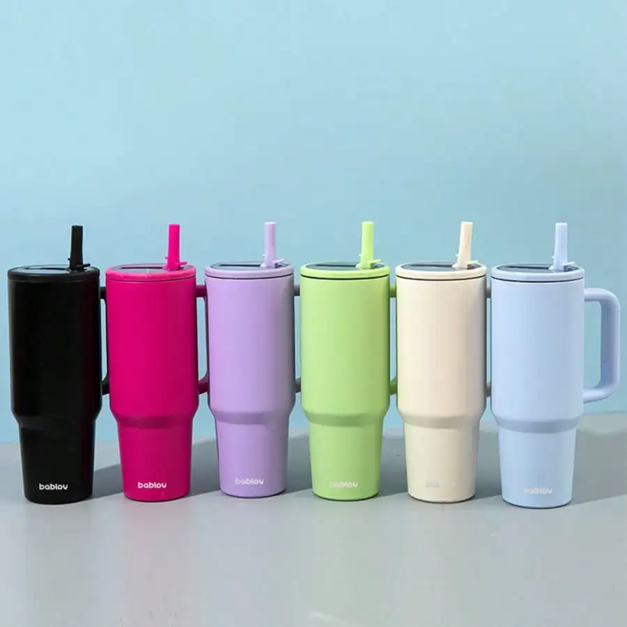 1PC 40oz Stainless Steel Car Cup, Long-Lasting Heat Preservation, Large Capacity, With Handle, Easy To Carry, Beautiful And Prac