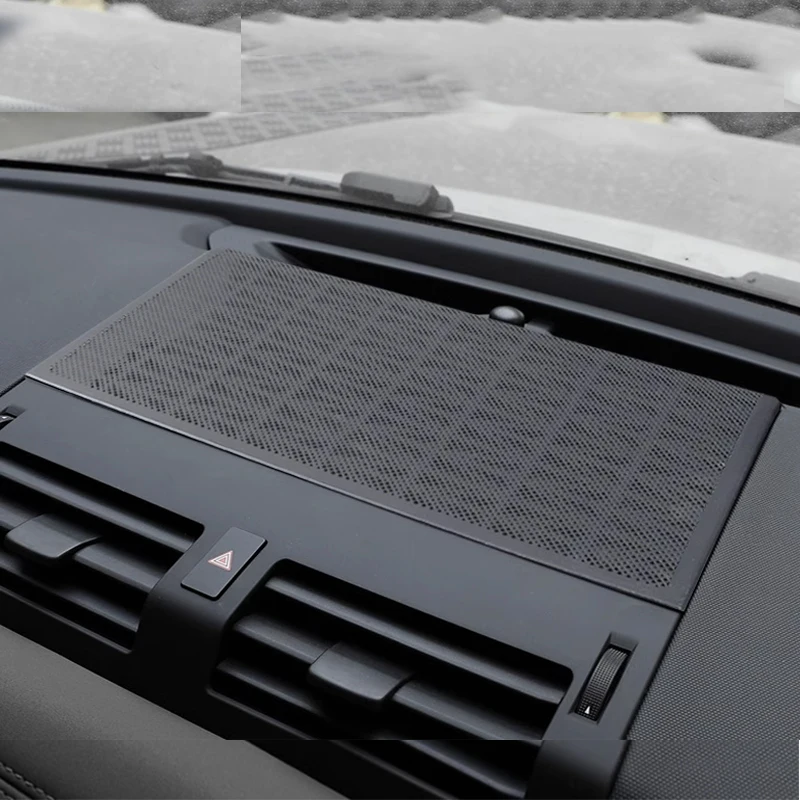 

Car Center Console Dashboard Audio Speaker Cover Trim Decoration For Land Rover Defender 110 2020-2025 Interior Horn Accessories
