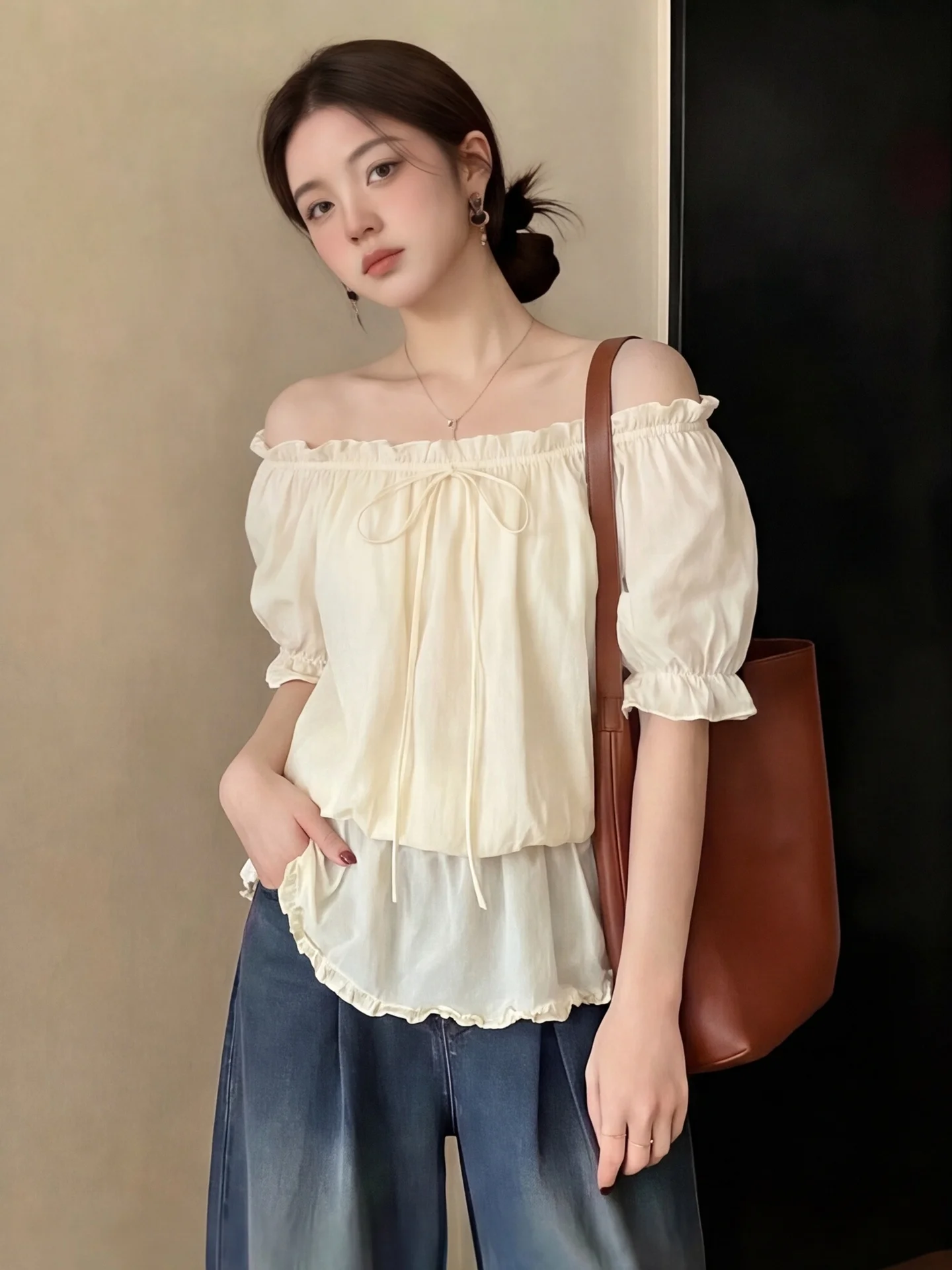 

Pure Desire Lace Trim Shoulder Bridesmaid Shirt Women Summer Creamy Style Fake Two-Piece Skirt Short Sleeve Doll Shirt Top