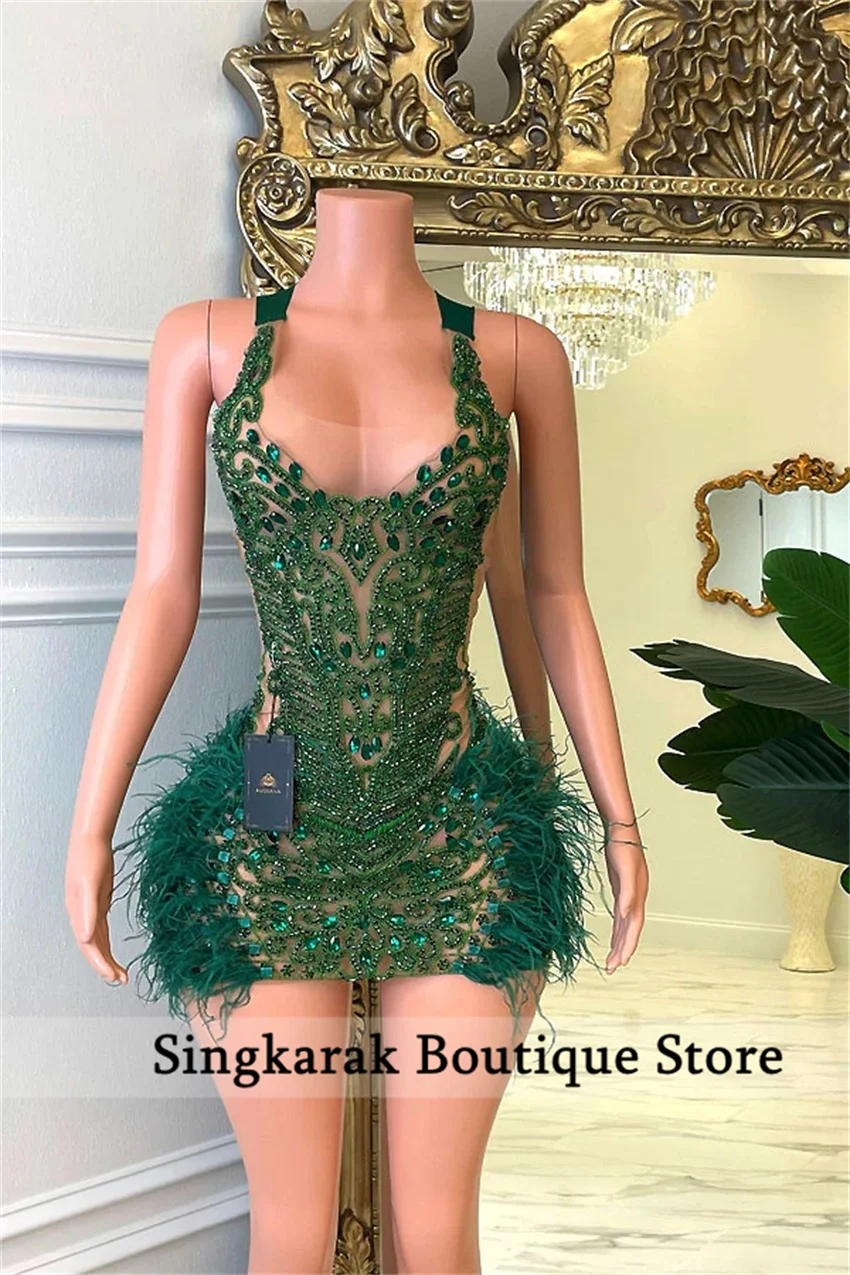 

Sparkly Rhinestone Green Cocktail Dresses Luxury Beaded Feather Short Prom Dress Birthday Party Gown Special Occasions Customize