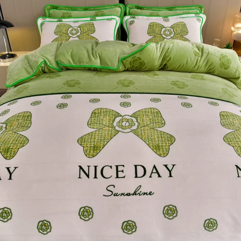 

1pc Flannel Red Duvet Cover Cartoon Print Quilt Cover Winter Warm housse de couette220x240cm Wash Bedding (without pillowcase)