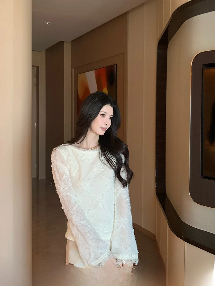 

KUN Цветочный бархатный вышитый ажурный женский топ Ele Slim Fit бежевого цвета на весну, новое поступление