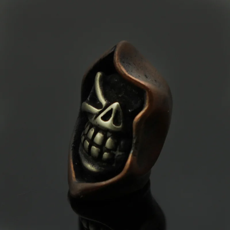 

2026 New White Copper Skull Pendant - Two-Tone Sterling Style, Biker Outdoor EDC, Paracord Flashlight Lanyard Charm