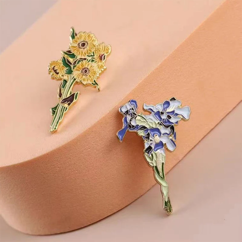 Sunflower Iris Brooch for Women Niche Design Japanese Korean Literary Exquisite Unique Lapel Pins Fashion Apparel Accessories