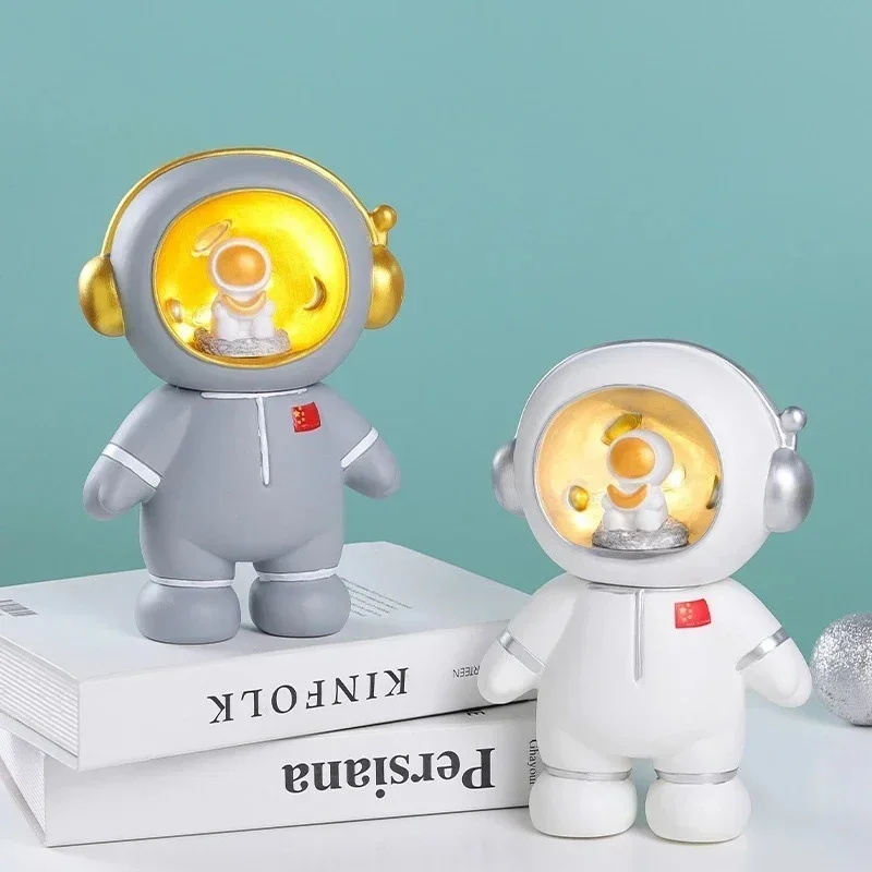 Home Decoration Gift Creative Astronaut Night Light Piggy Bank Resin Cartoon Anime Spaceman Coin Banknote Piggy Bank