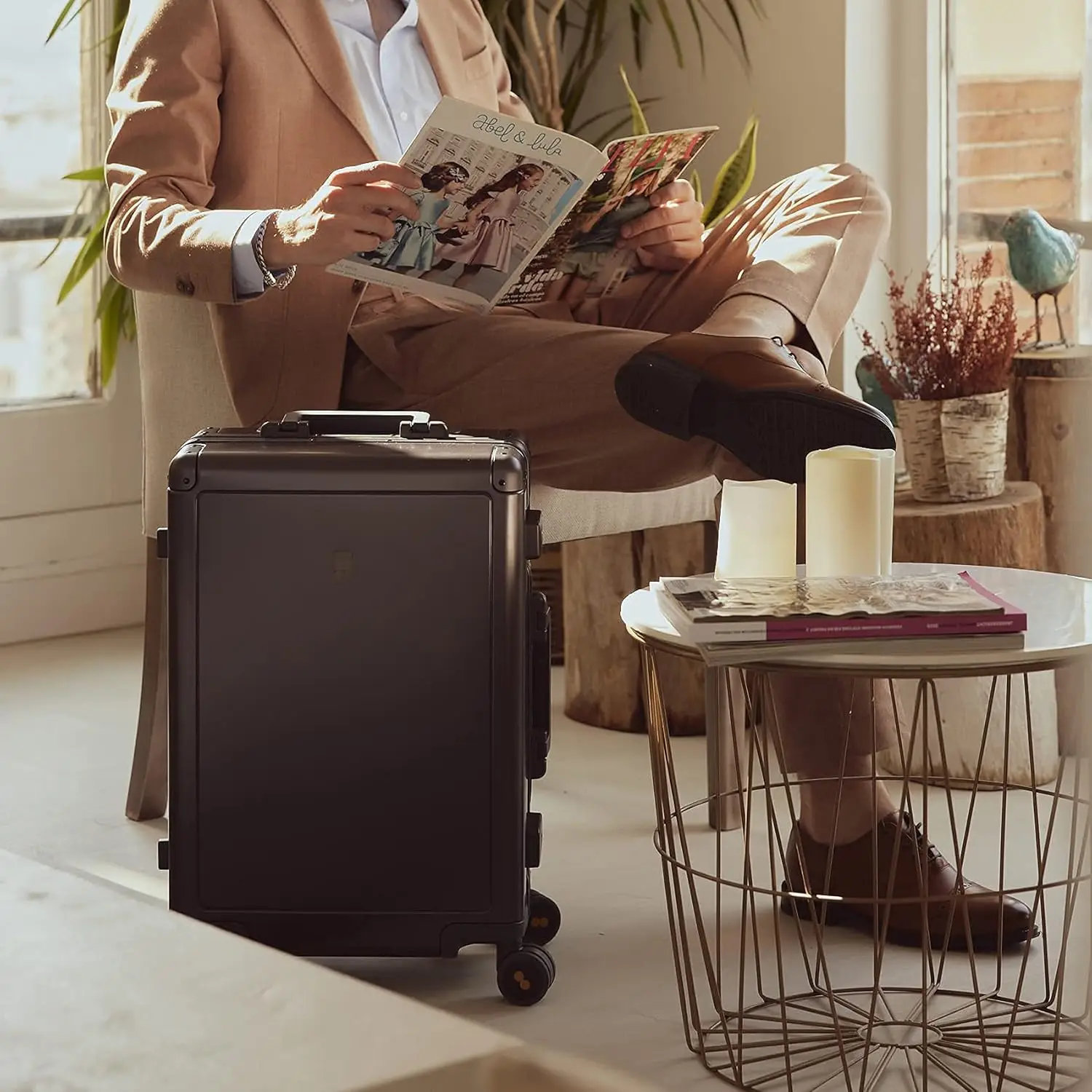 Saco de bagagem Madrid-alumínio, 20 polegadas, com rodas e bloqueio tsa, 8 rodas giratórias, cor cinza escuro