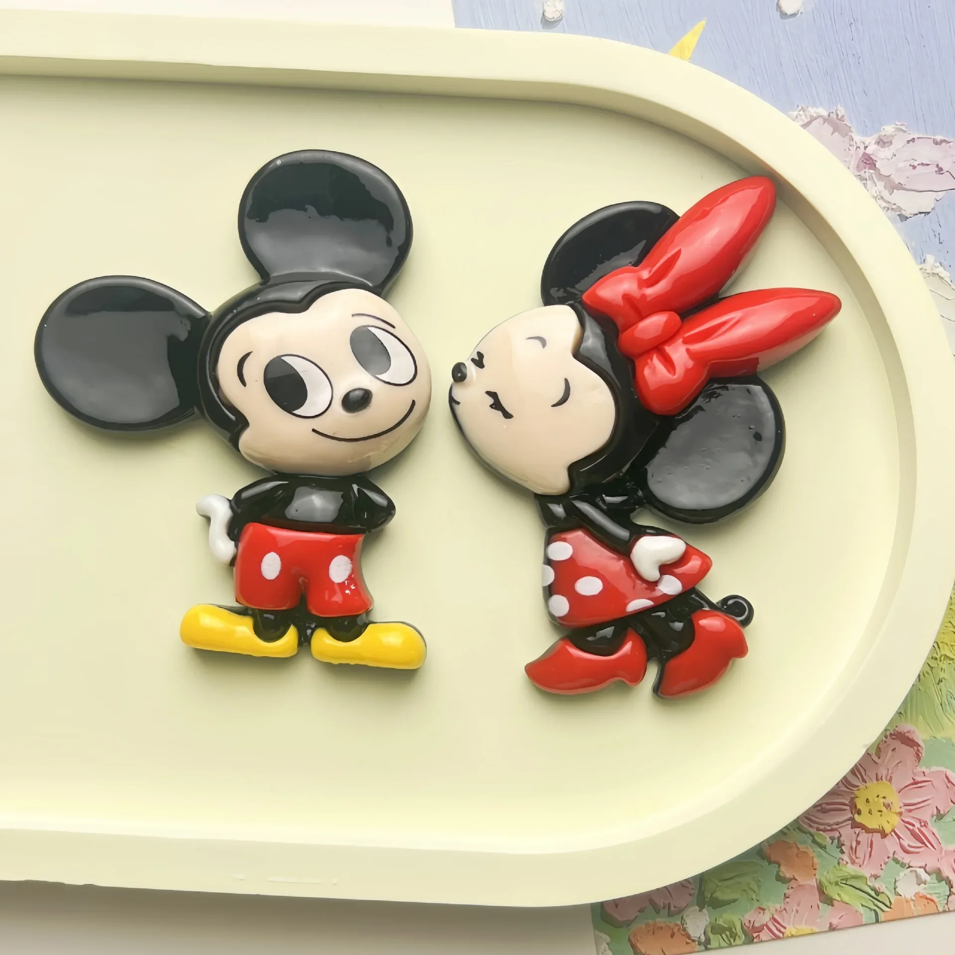 

2pcs Oversized Cartoon Couple Mickey Resin Accessories Handmade DIY Disney Minnie Resin Flatback Crafts Material Charms
