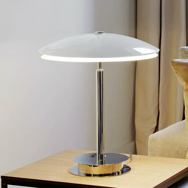 

High Quality Metal Table Lamp Mushroom Desk Light for Bedroom