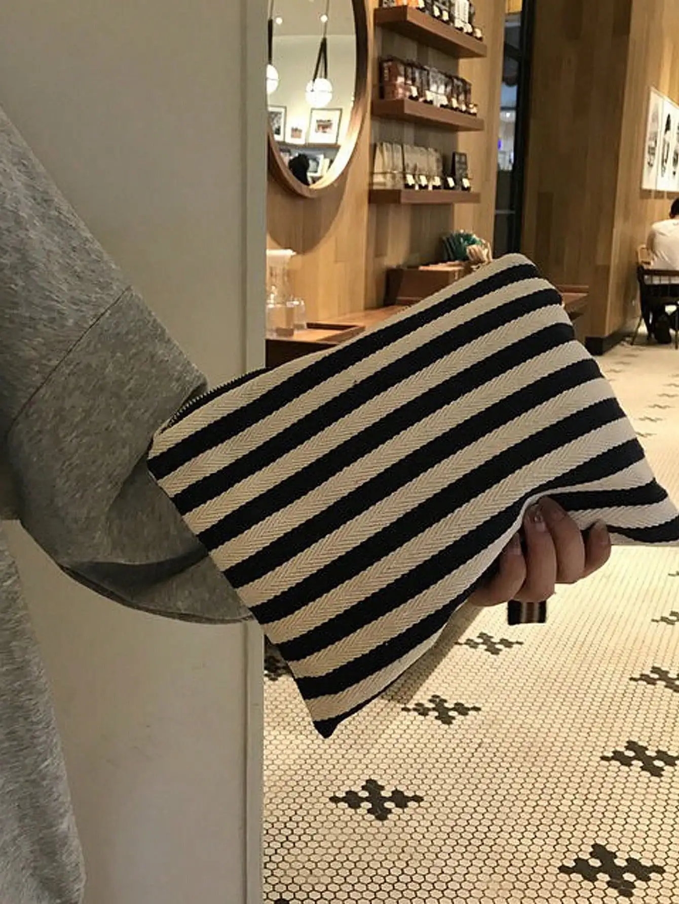 Striped Tassel Makeup Bag Zipper Canvas Makeup Bag Travel Split Large Capacity Cosmetics Storage Bag Women