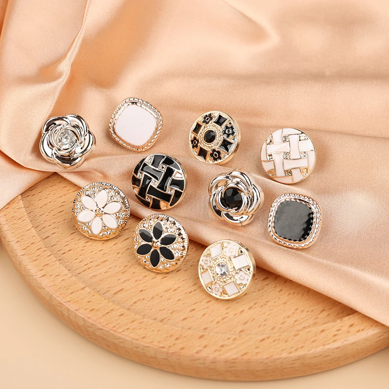 2pcs Free Sewing Shirt Sweater Anti-slip Button Prevent Accidental Exposure Brooches Invisible No-seam Collar Buckle