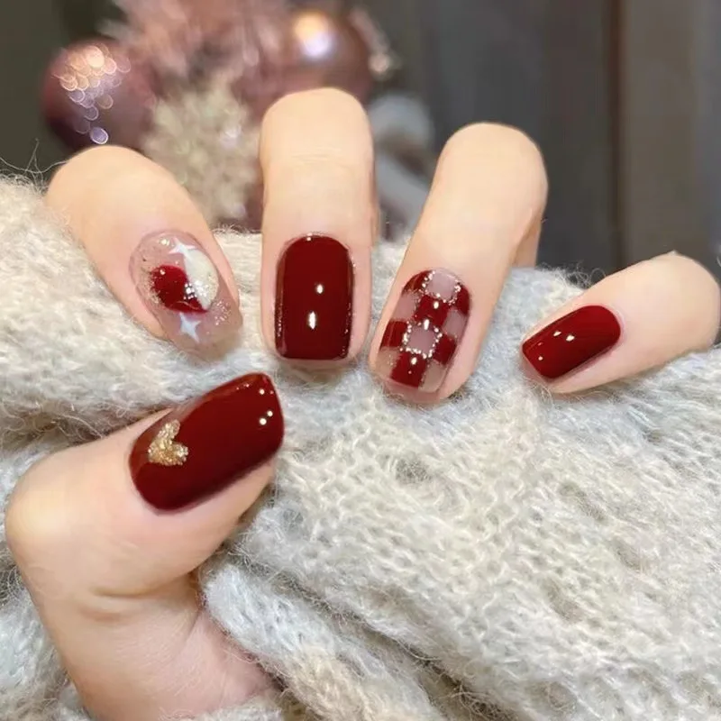 10Pcs Red Christmas/NewYear Handmade Press on Nails Elegant Vibrant Checkerboard Fake Nail for Women&Grils Celebrations Nail Art