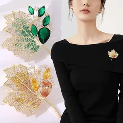 Exquisite Rhinestone Red Maple Leaf Brooch Luxury Crystal Flower Lapel Pin Women Hat Scarf Bag Accessories Valentine'S Day Gift