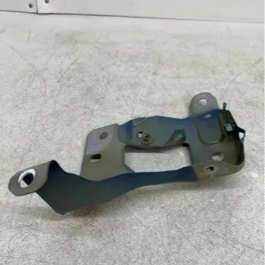 2024 dla Tesla Model 3 Highland - wspornik przedniego błotnika, mocowanie zderzaka 1771936 1771937