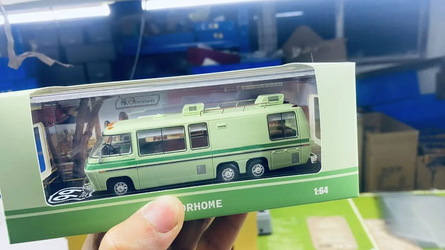 MK Miniaturas Diecast escala 1/64 GMC Motorhome RV modelo de carro resina GMC Motorhome modelo de carro de brinquedo coleção estática ornamento