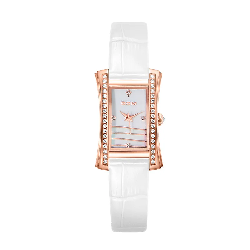 

Легкие роскошные темпераментные женские часы, элегантные модные кварцевые водонепроницаемые женские маленькие квадратные часы