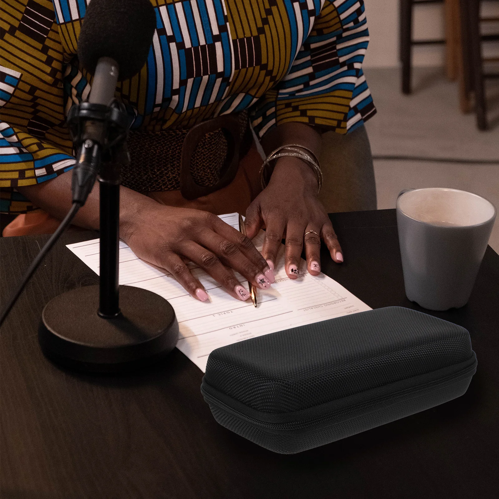 

Microphone Storage Eva Shockproof Waterproof Carry Case Pouch For Mic Travel Business Microphone Storage Box Black