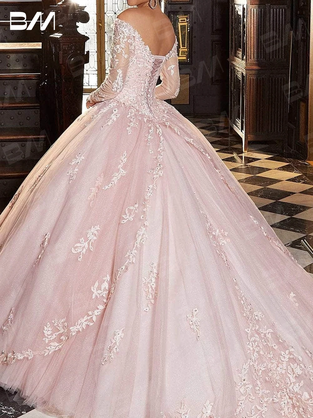 Robe de Quinceanera en tulle brodé avec perles de cristal, robes de cocktail, manches longues, robe de soirée, Rhéducatif