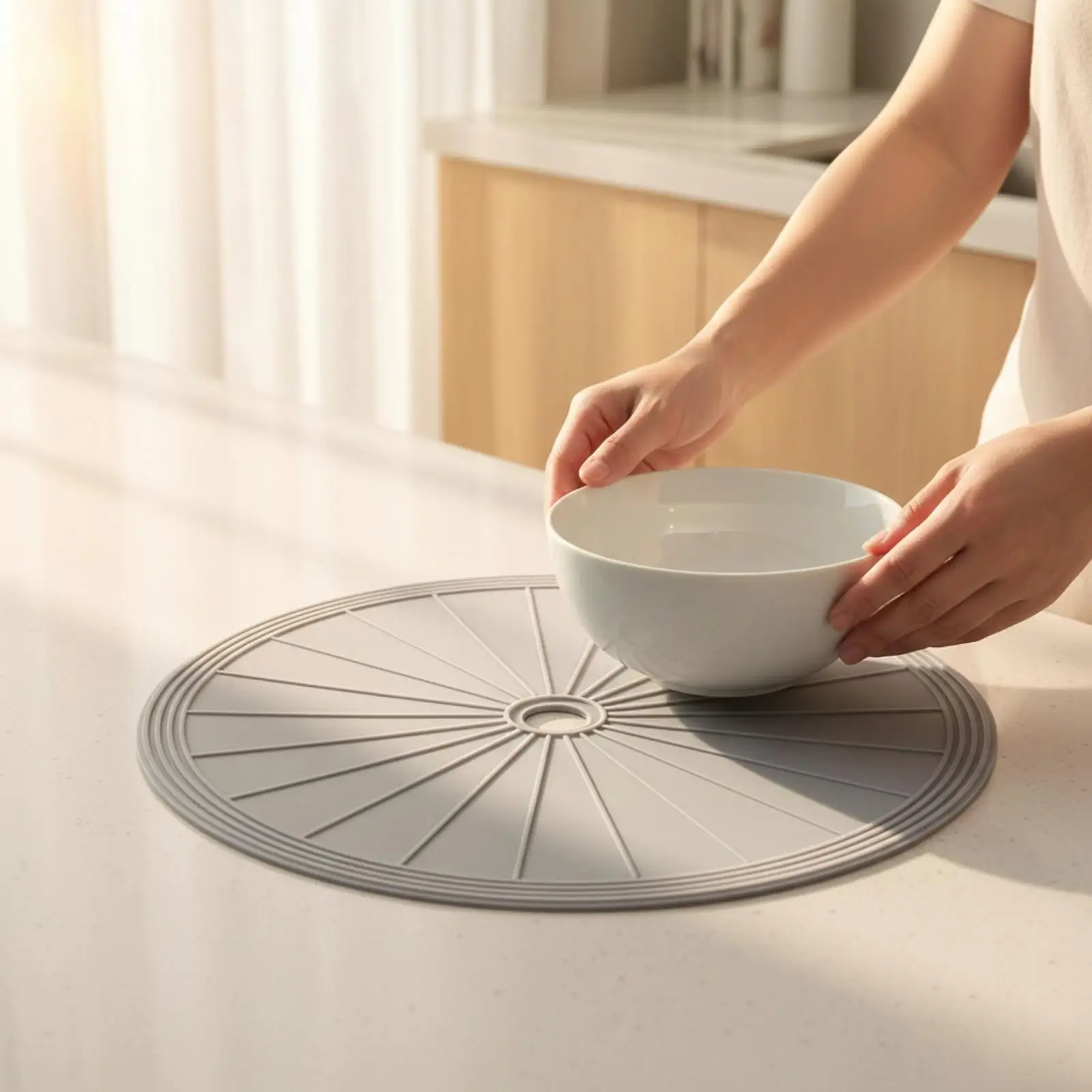 Circular Silicone Mat with Central Opening Waterproof Cuttable Silicone Cabinet Mat Wire Shelf Liner Heat-Resistant