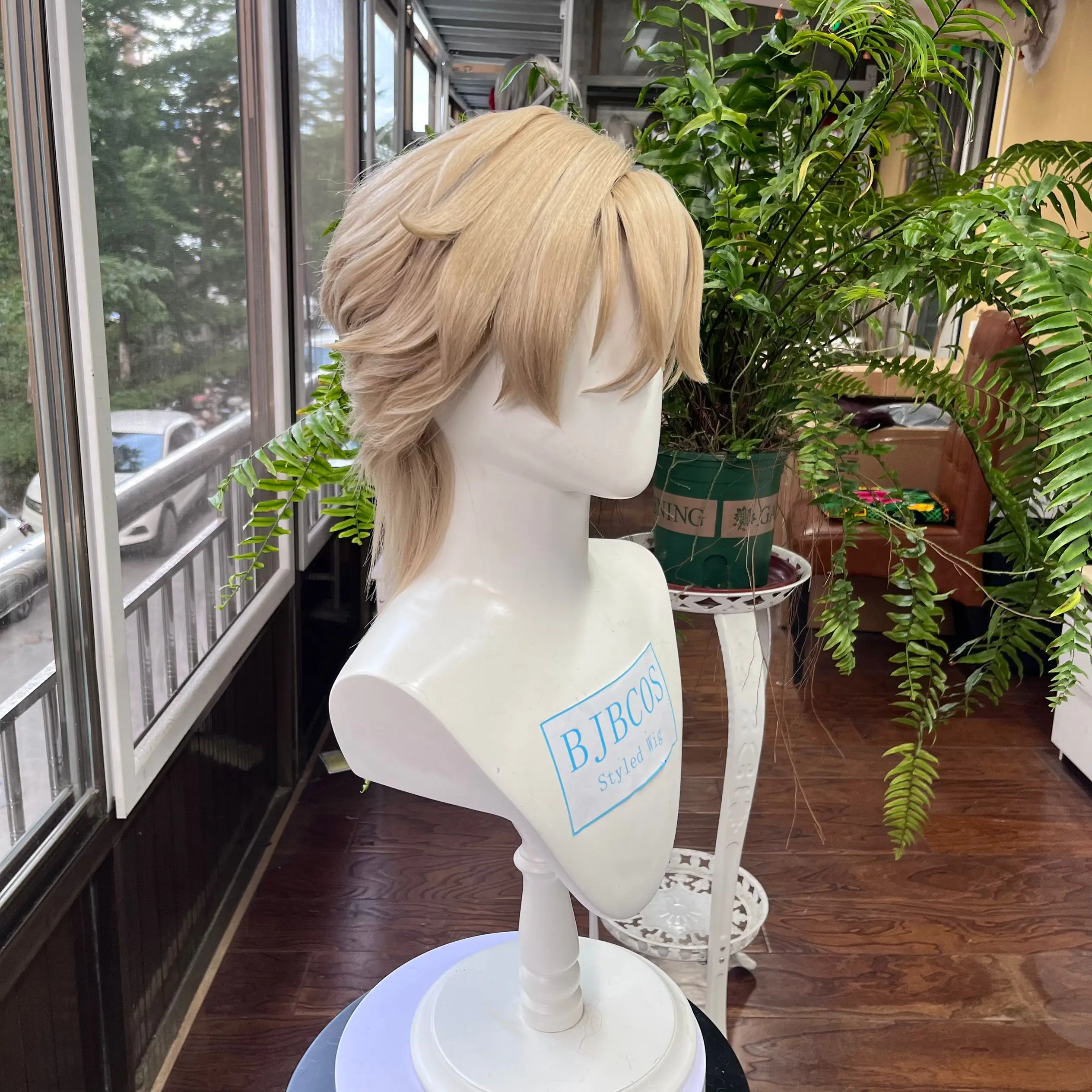 [스타일드 가발]아벤츄린 코스프레 가발 게임 혼카이 스타 레일 HSR 코스 아벤츄린 남성용 짧은 플랙스 골드 헤어 할로윈 파티 가발