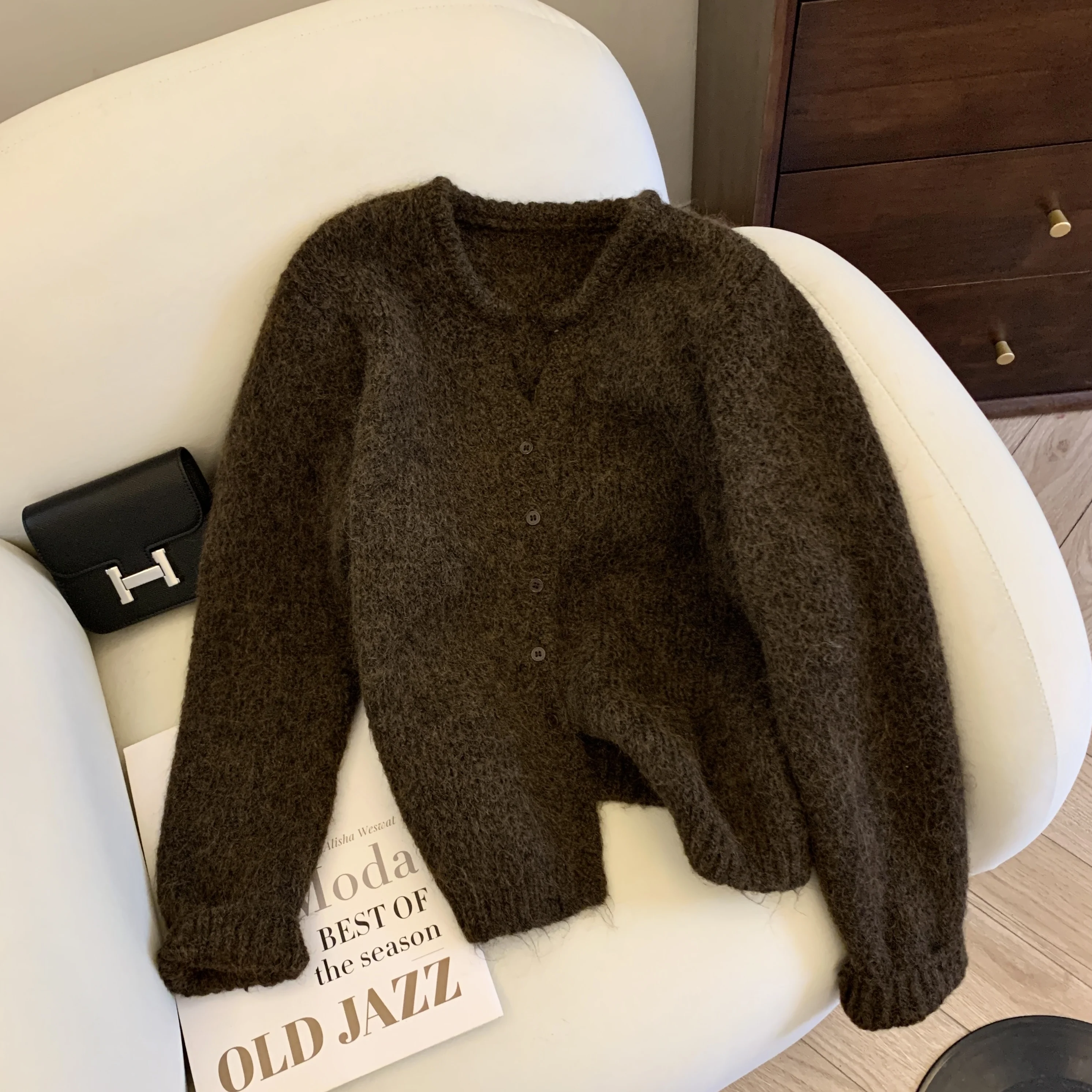 Frauen Off White V-ausschnitt Strickjacke Pullover Koreanischen Stil Lange Ärmel Einfarbig Kaschmir Pullover Vintage Y2k 2000er Jahre Kleidung herbst