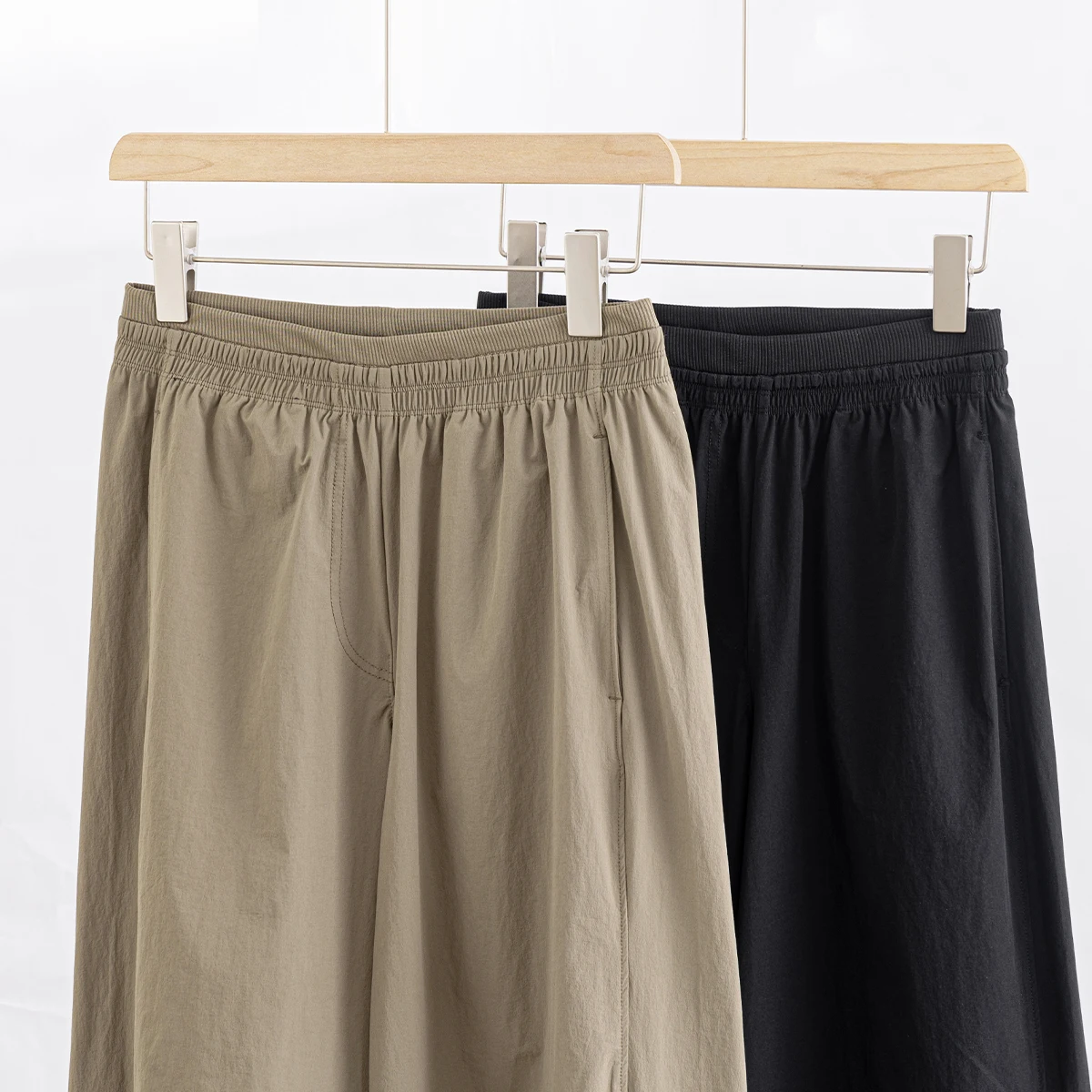 Women's Yoga Cargo Pants Knee Pleats Wide Leg Drawstring Ankle Trousers Loose Stretchy Lounge Pants Pockets Workout Streetwear