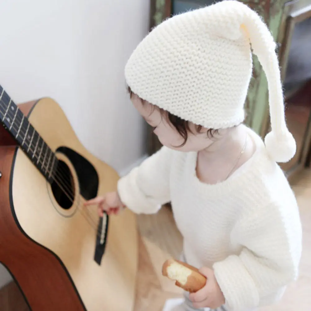 

2Pcs Children Christmas Hats Knitted Winter Warm Beanie Close-Knit Yarn Soft Skin-Friendly for Kids Santa Costume