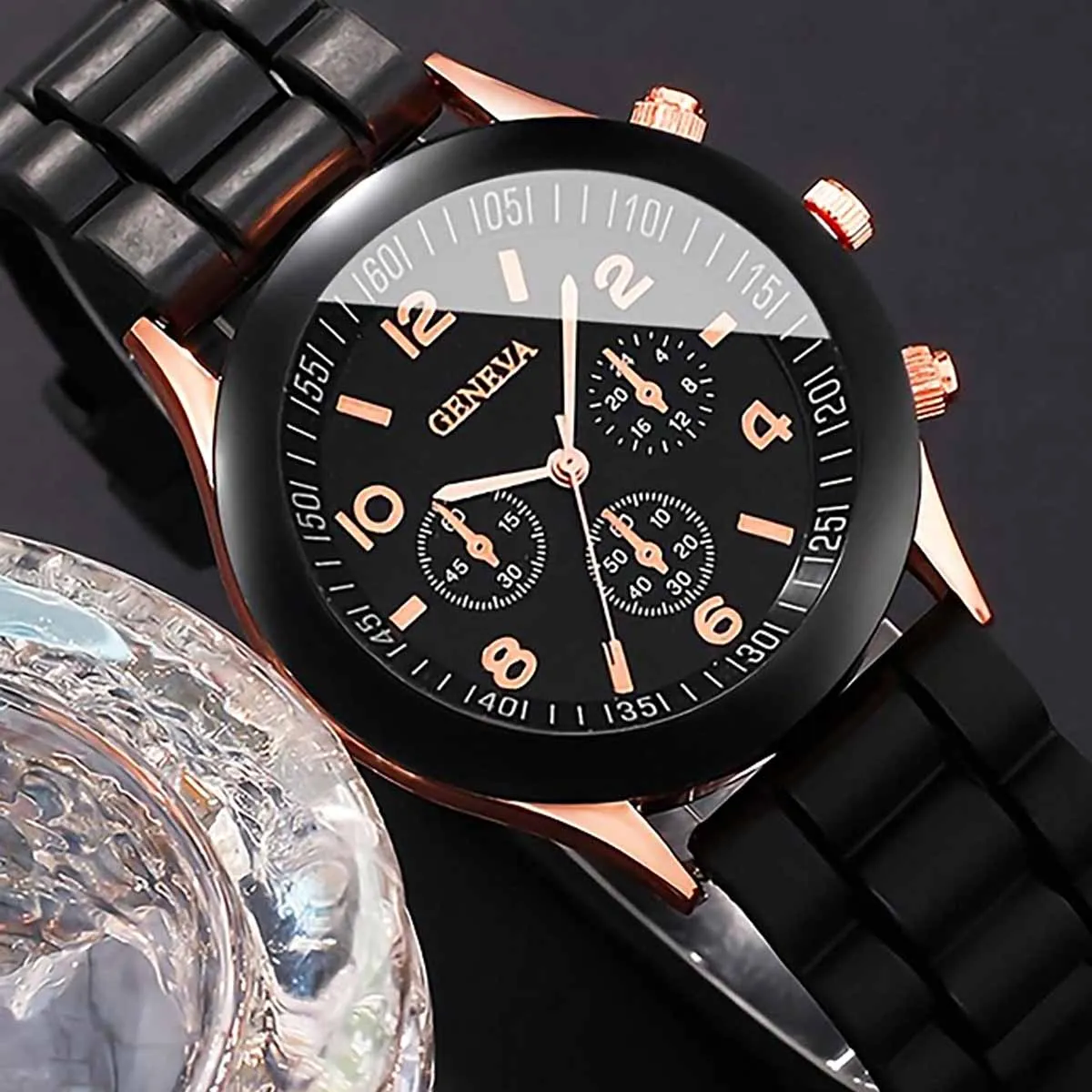 2pcs-Luxury Women's Watch Set Fashion Luxury Elegant Alloy Wristwatch Silicone Strap Couple Watch Men Quartz Holiday Gifts view 5